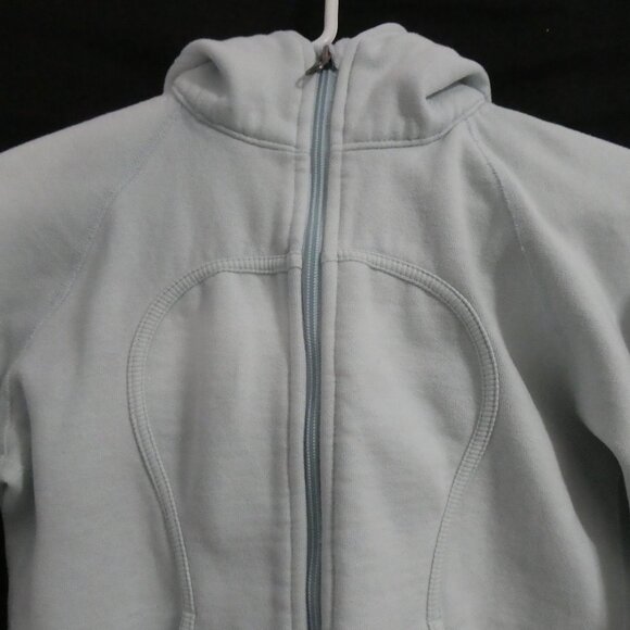 LULULEMON ATHLETICA | 17 pit to pit | Classic Light Blue Zip-Up Scuba Hoodie - Picture 6 of 16